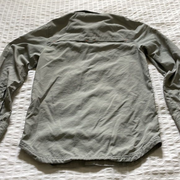 REI Boy’s Sahara long sleeve shirt size Medium (10-12) - Picture 2 of 5